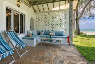 Nomad beach hotel Diani